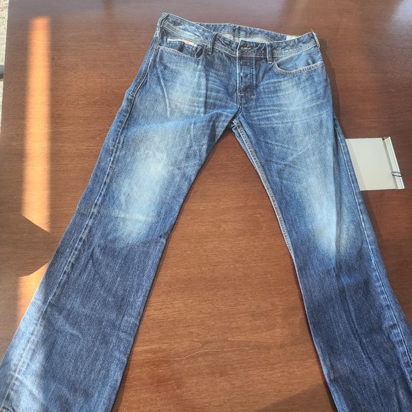 Diesel Zatiny 0823g